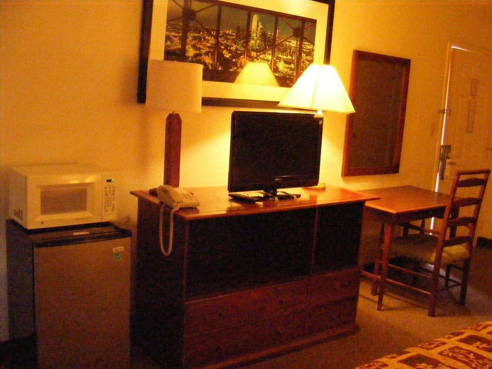 Americas Best Value Inn Lockhart Tx Dış mekan fotoğraf